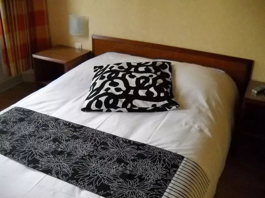 هتل Hôtel Le Régent