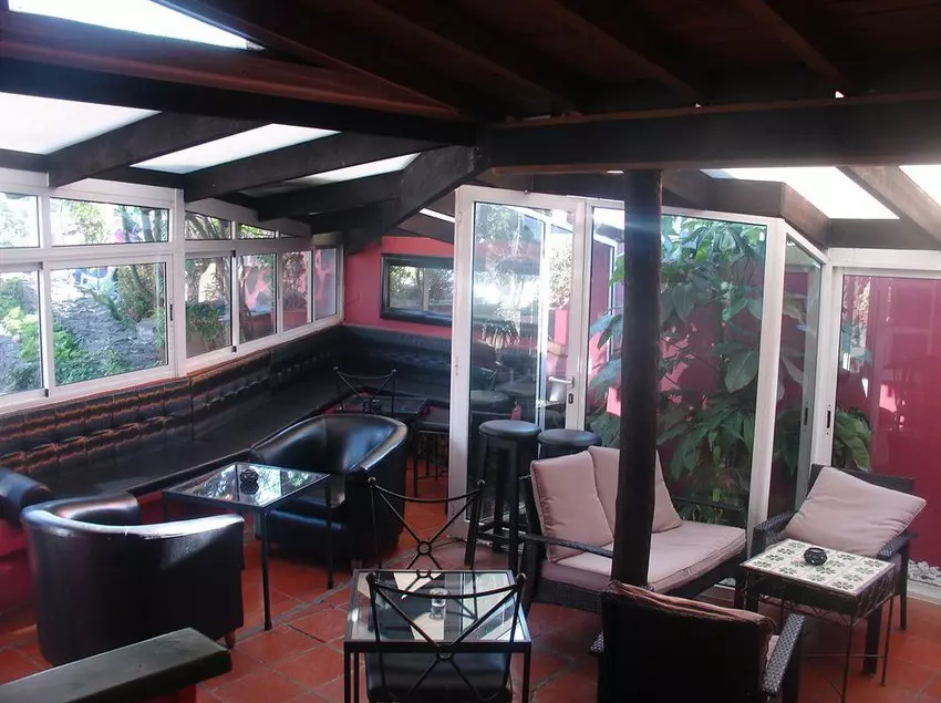 Inn & Art Cottage