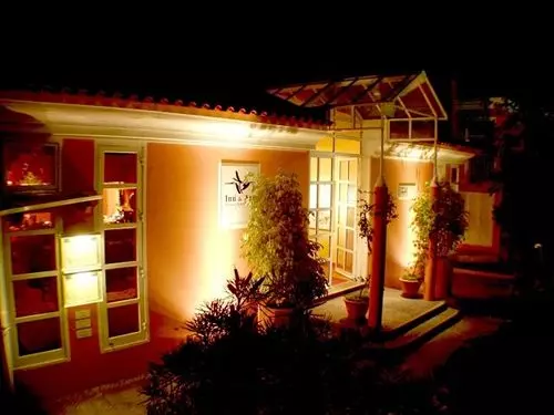 Inn & Art Cottage
