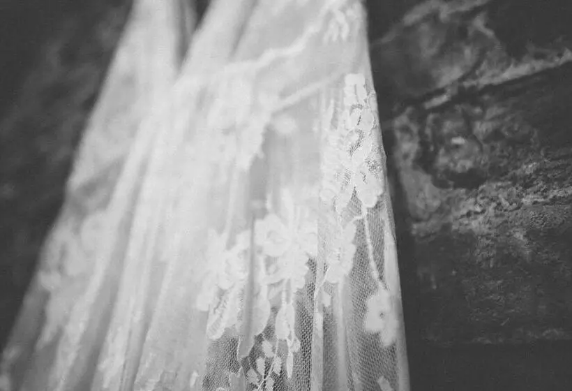 בית מלון כפרי Kings Arms