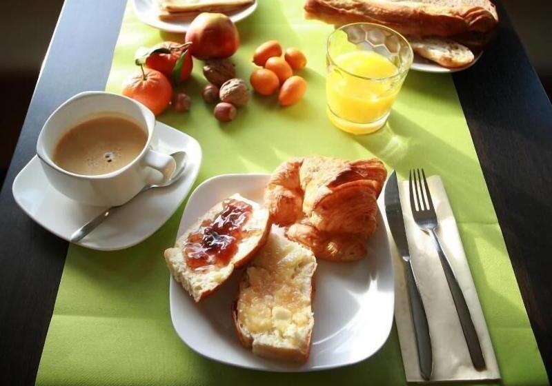 هتل La Residence Des Artistes