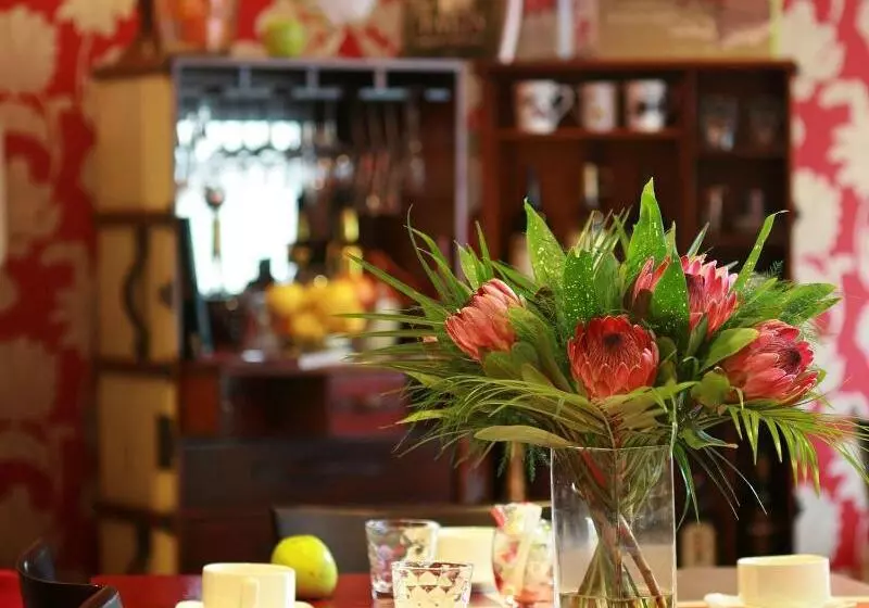 Hotel La Residence Des Artistes