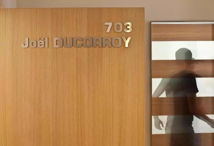 בית מלון כפרי Le Pavillon 7