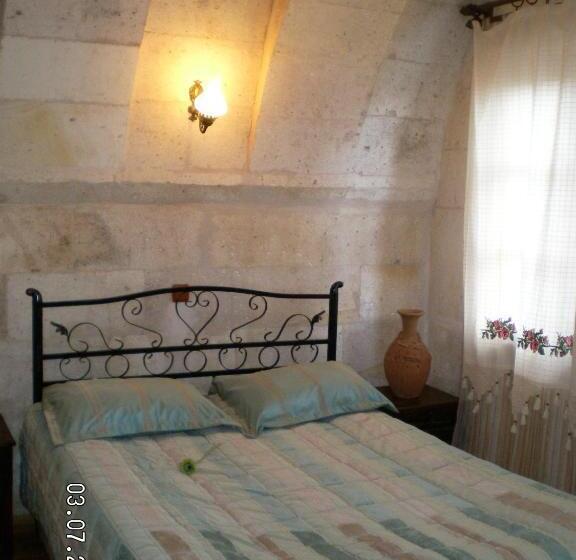 هتل Nature Park Cave