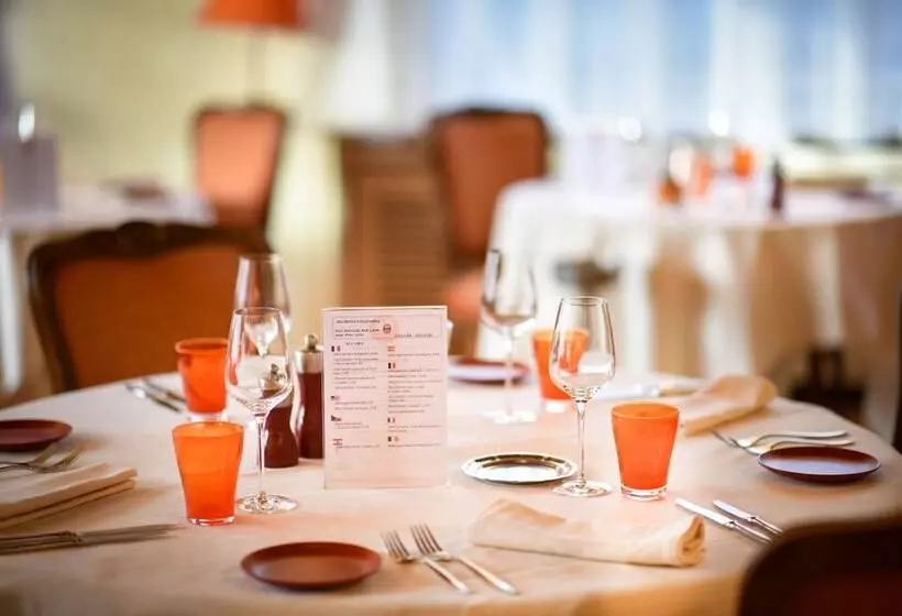 호텔 Restaurant Logis La Palette