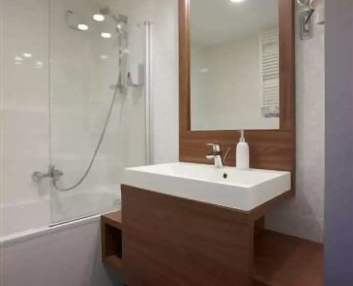 בית מלון כפרי Sandor