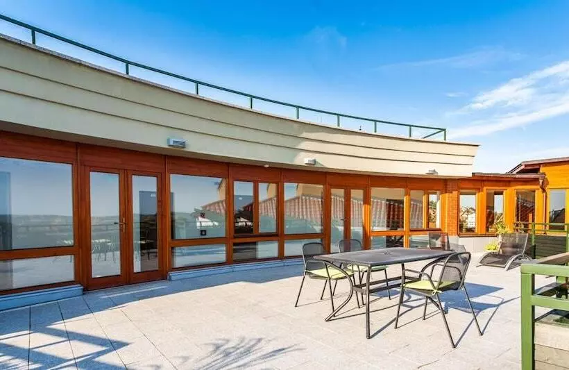 בית מלון כפרי Sandor