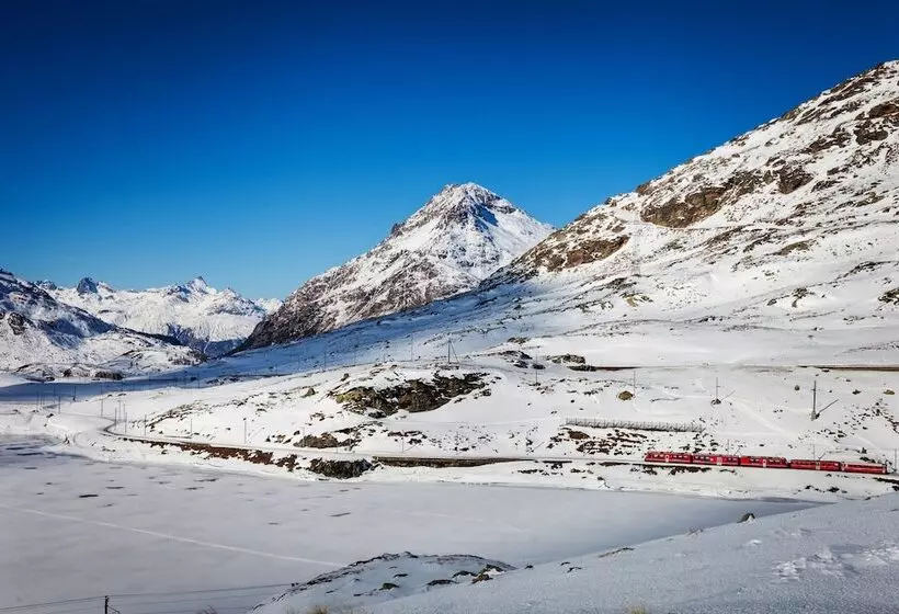 Schloss Hotel & Spa Pontresina