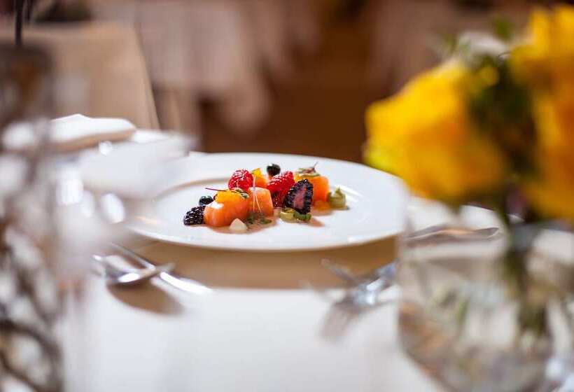 Schloss Hotel & Spa Pontresina