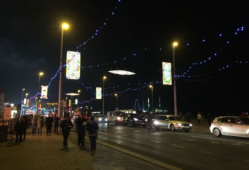 Отель Seafront419 By Seafront Collection