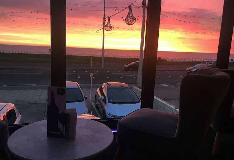 Отель Seafront419 By Seafront Collection