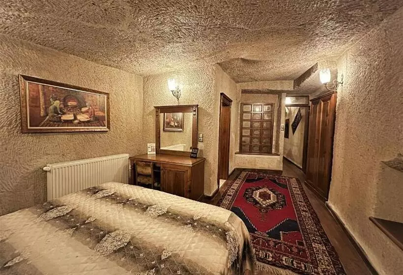 هتل Stone House Cave