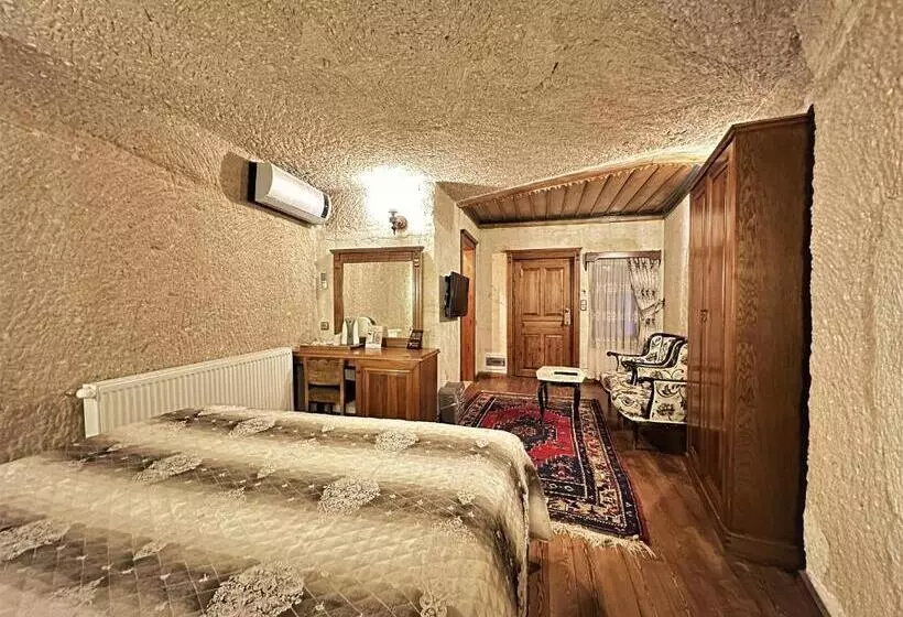 هتل Stone House Cave