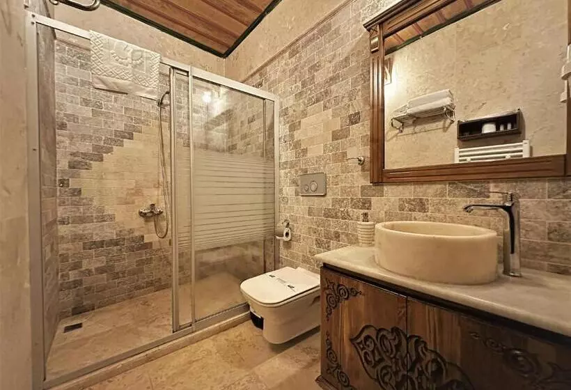 هتل Stone House Cave