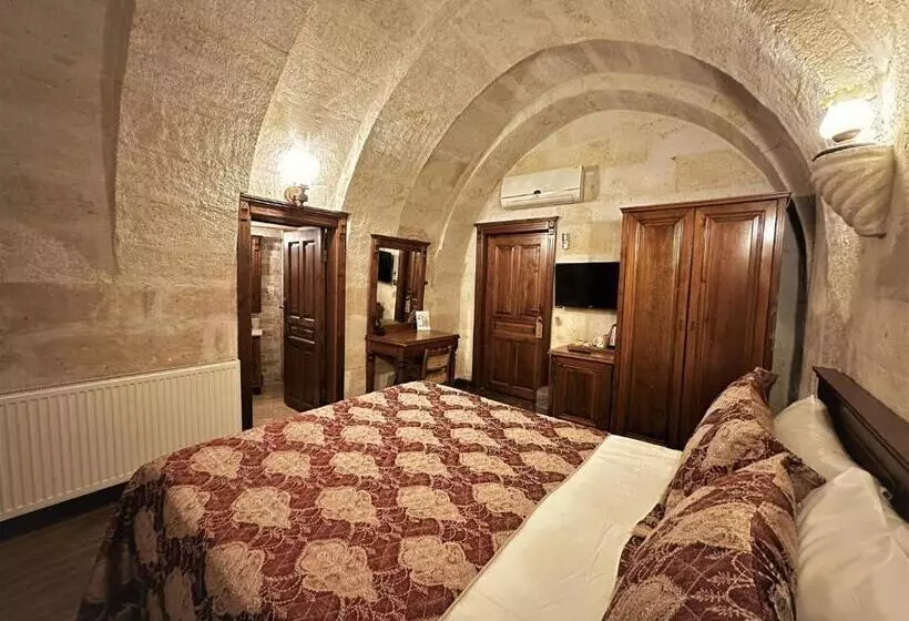 هتل Stone House Cave