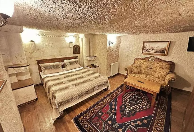 هتل Stone House Cave