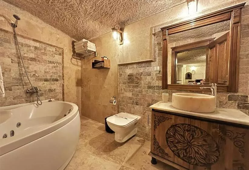 هتل Stone House Cave