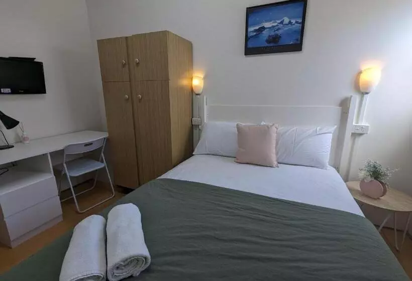 בית מלון כפרי Studio 19 Wright Lodge