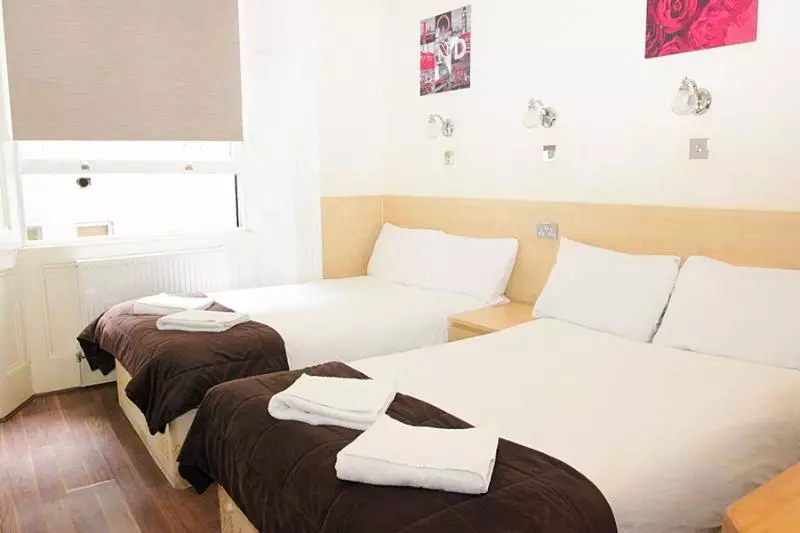 ホテル Tony S House