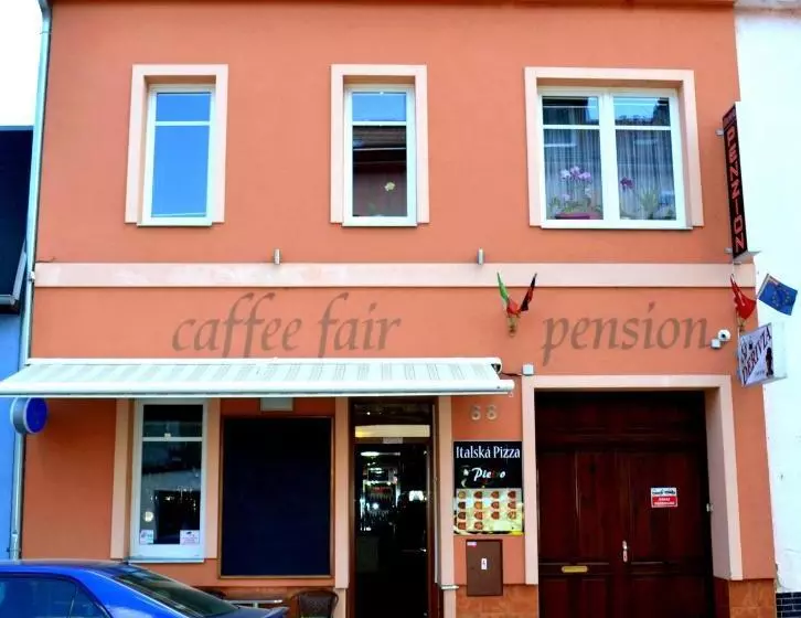 פנסיון Penzion Derivia