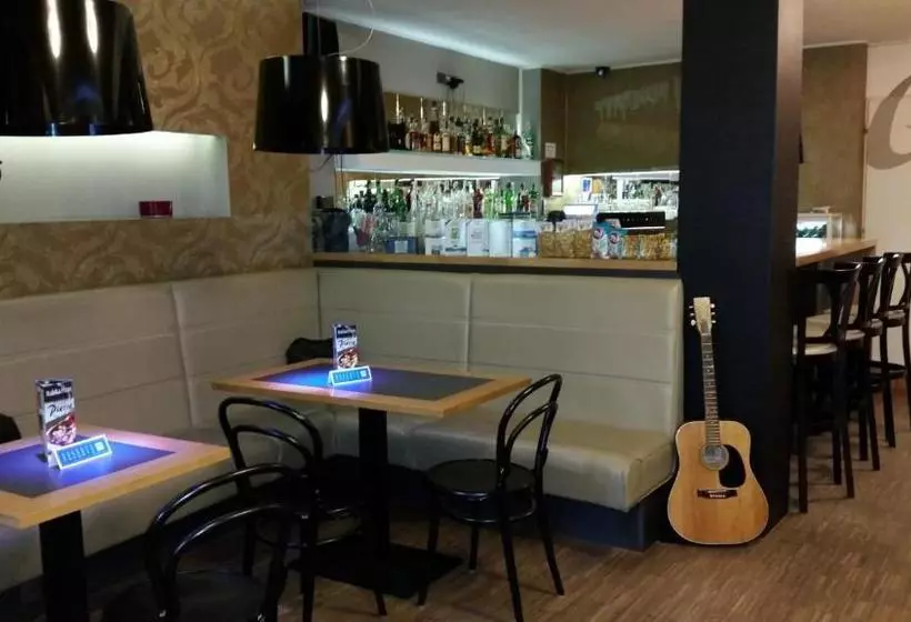 פנסיון Penzion Derivia