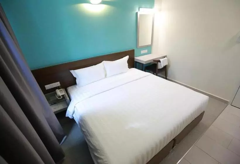 Hotelli Pantai Regal Boutique