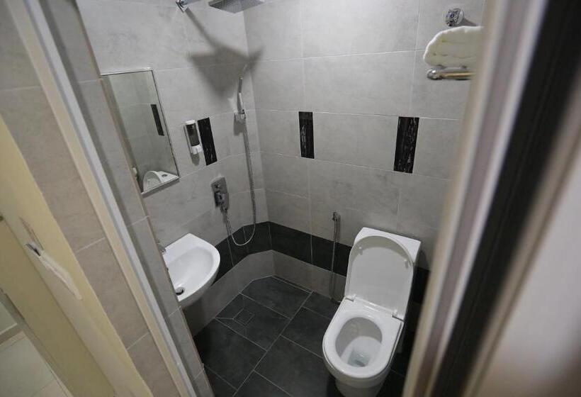 בית מלון כפרי Pantai Regal Boutique