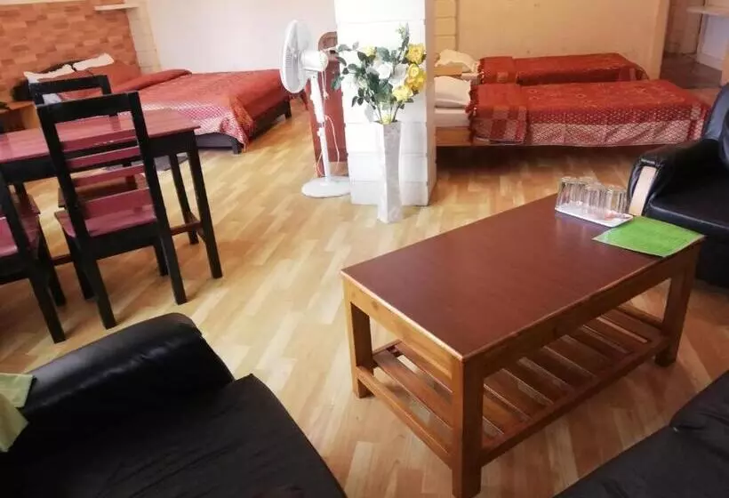 ペンション The Shillong Hills Guest House
