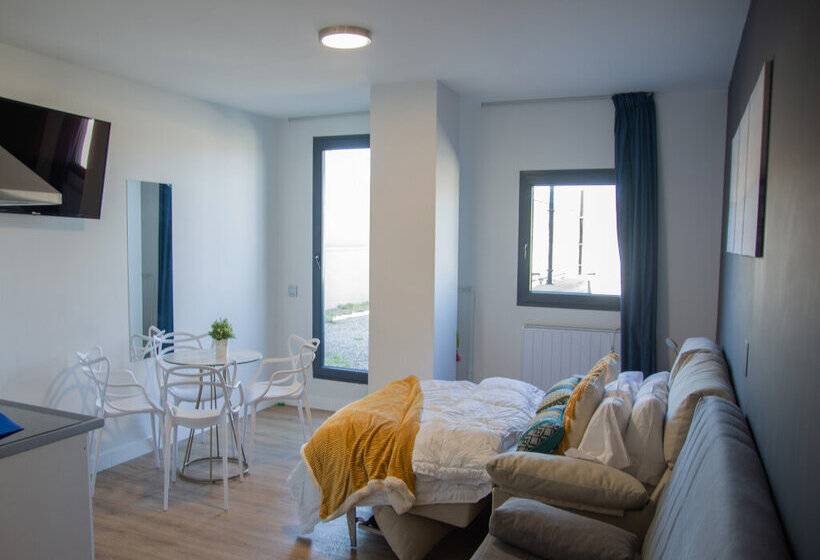 Apartamentos Santander Maliaño Suites 3000