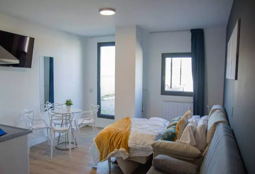 Apartamentos Santander Maliaño Suites 3000