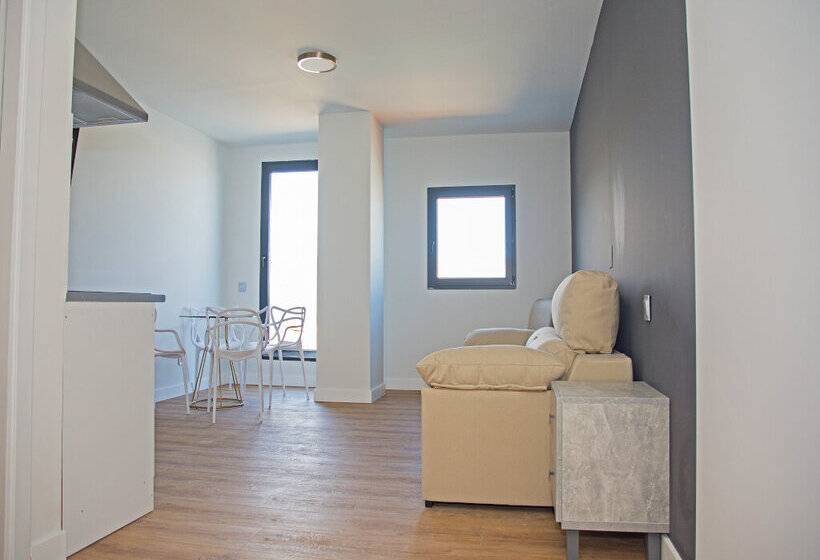 Apartamentos Santander Maliaño Suites 3000