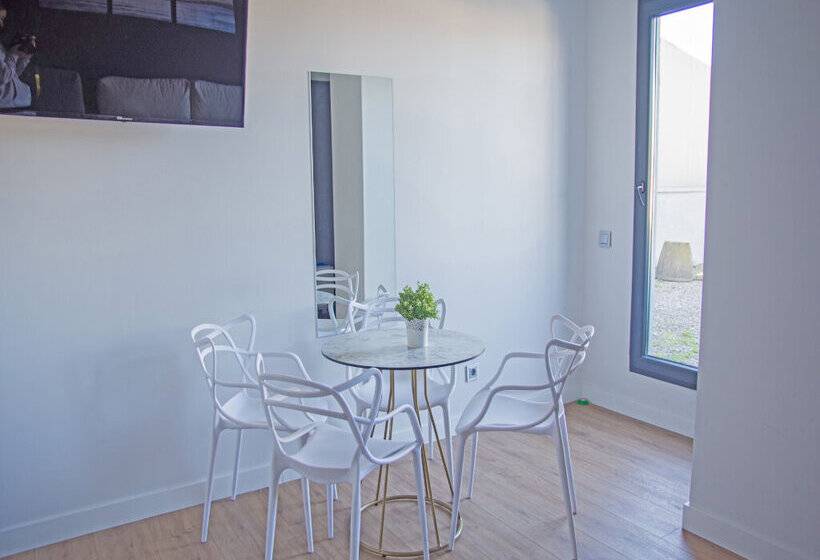 Apartamentos Santander Maliaño Suites 3000