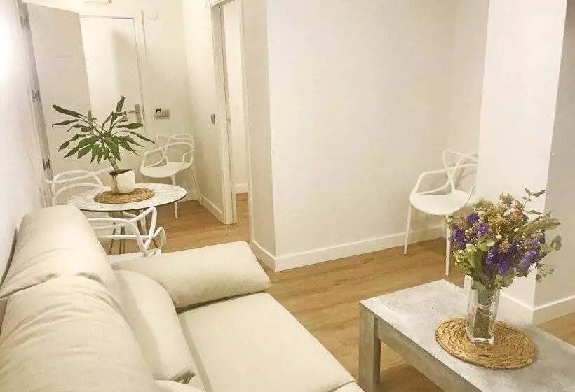 Apartamentos Santander Maliaño Suites 3000