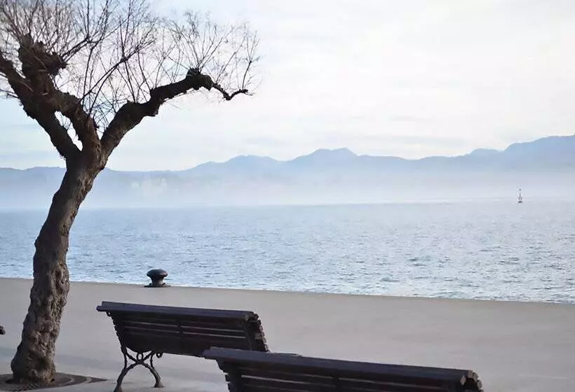 Apartamentos Santander Maliaño Suites 3000