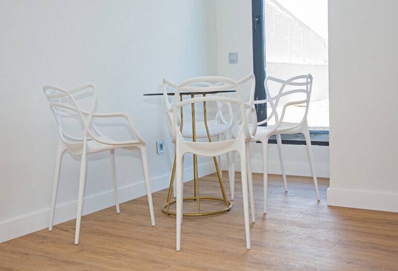 Apartamentos Santander Maliaño Suites 3000