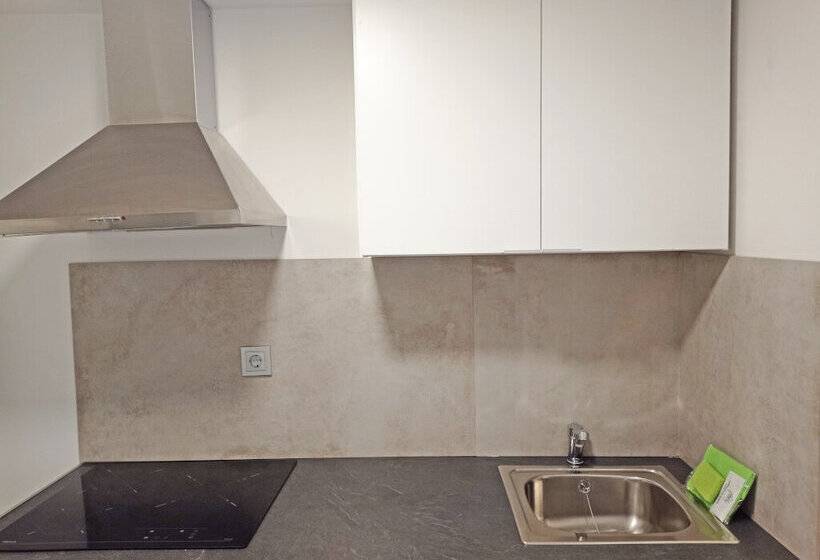 Apartamentos Santander Maliaño Suites 3000