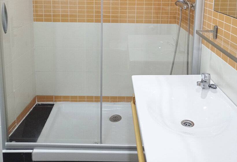 Apartamentos Santander Maliaño Suites 3000