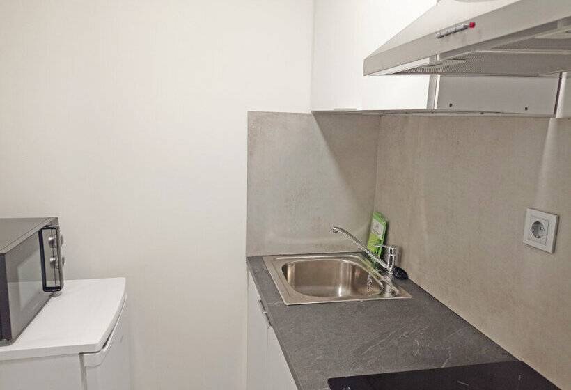 Apartamentos Santander Maliaño Suites 3000