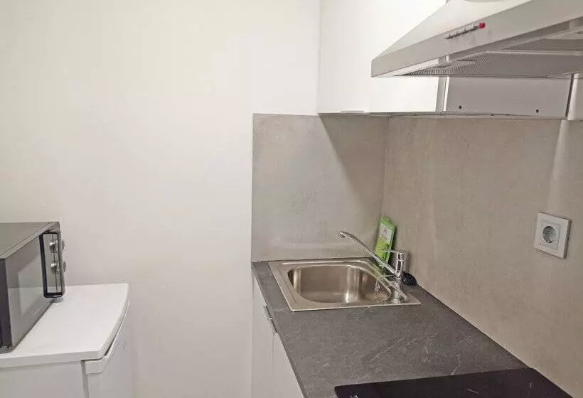 Apartamentos Santander Maliaño Suites 3000