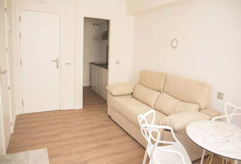 Apartamentos Santander Maliaño Suites 3000
