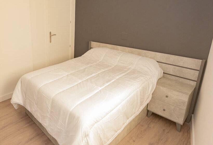 Apartamentos Santander Maliaño Suites 3000