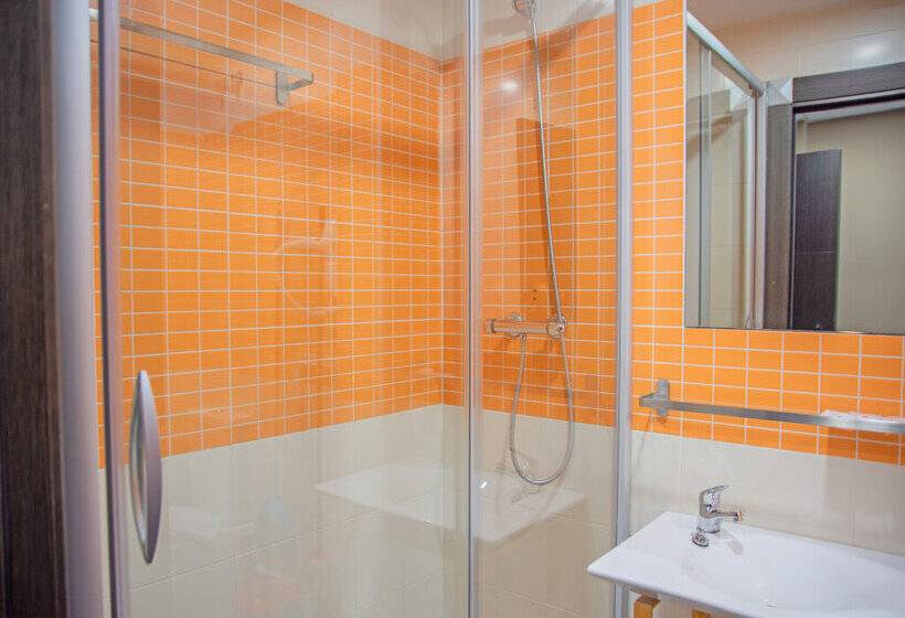 Apartamentos Santander Maliaño Suites 3000