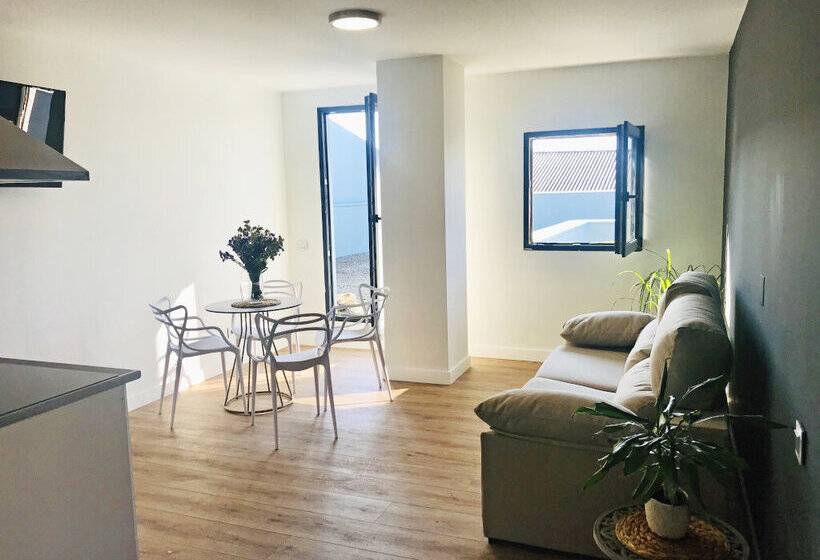 Apartamentos Santander Maliaño Suites 3000