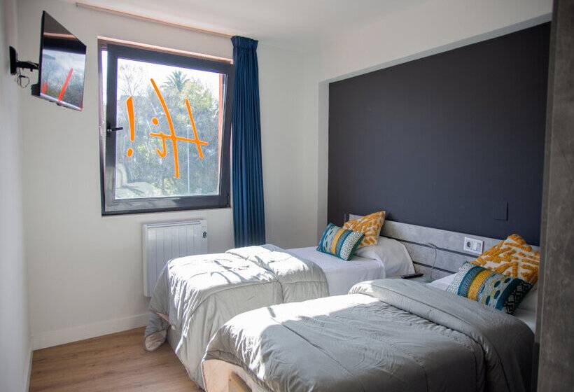 Apartamentos Santander Maliaño Suites 3000