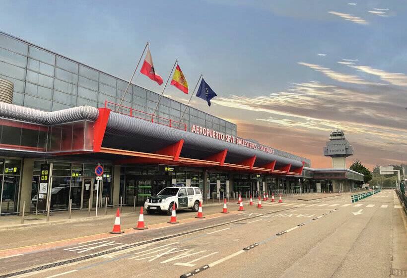 Apartamentos Santander Maliaño Suites 3000