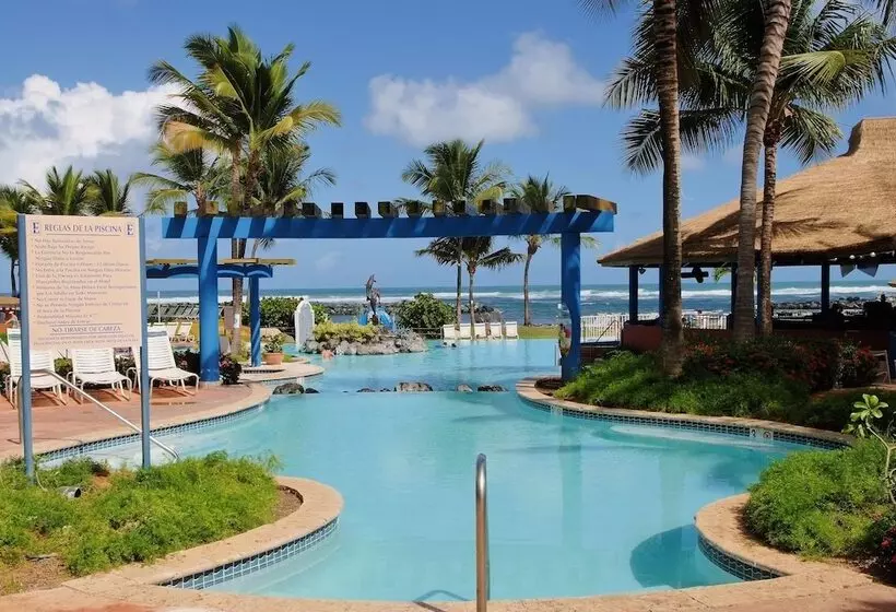 هتل Aquarius Vacation Club At Dorado Del Mar