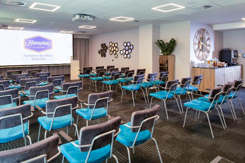 Отель Hampton By Hilton Bialystok