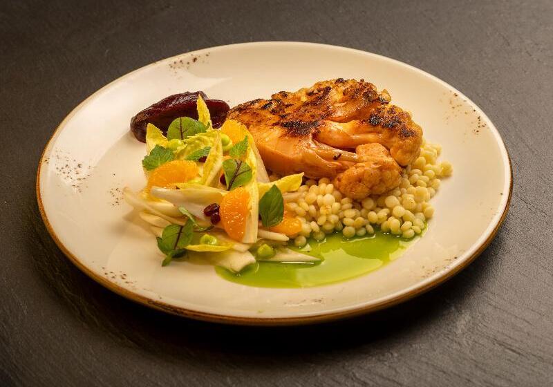 Отель Hampton By Hilton Bialystok