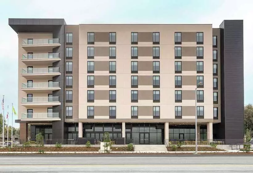 ホテル Home2 Suites By Hilton Woodland Hills