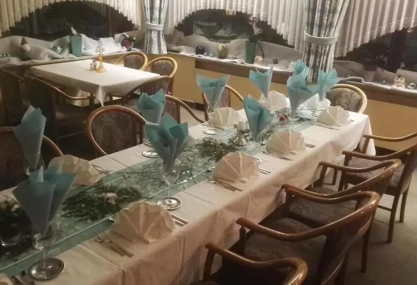 Hotelli Lindenhof L1